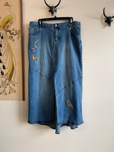 Embroidered Denim Skirt - L