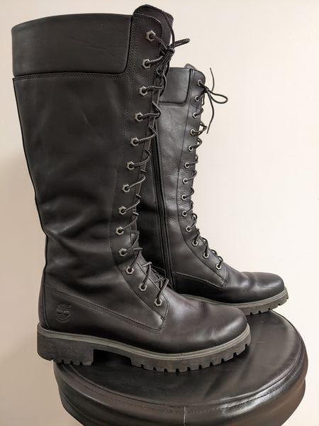 Knee-High Black Leather Timberland Boots - W10