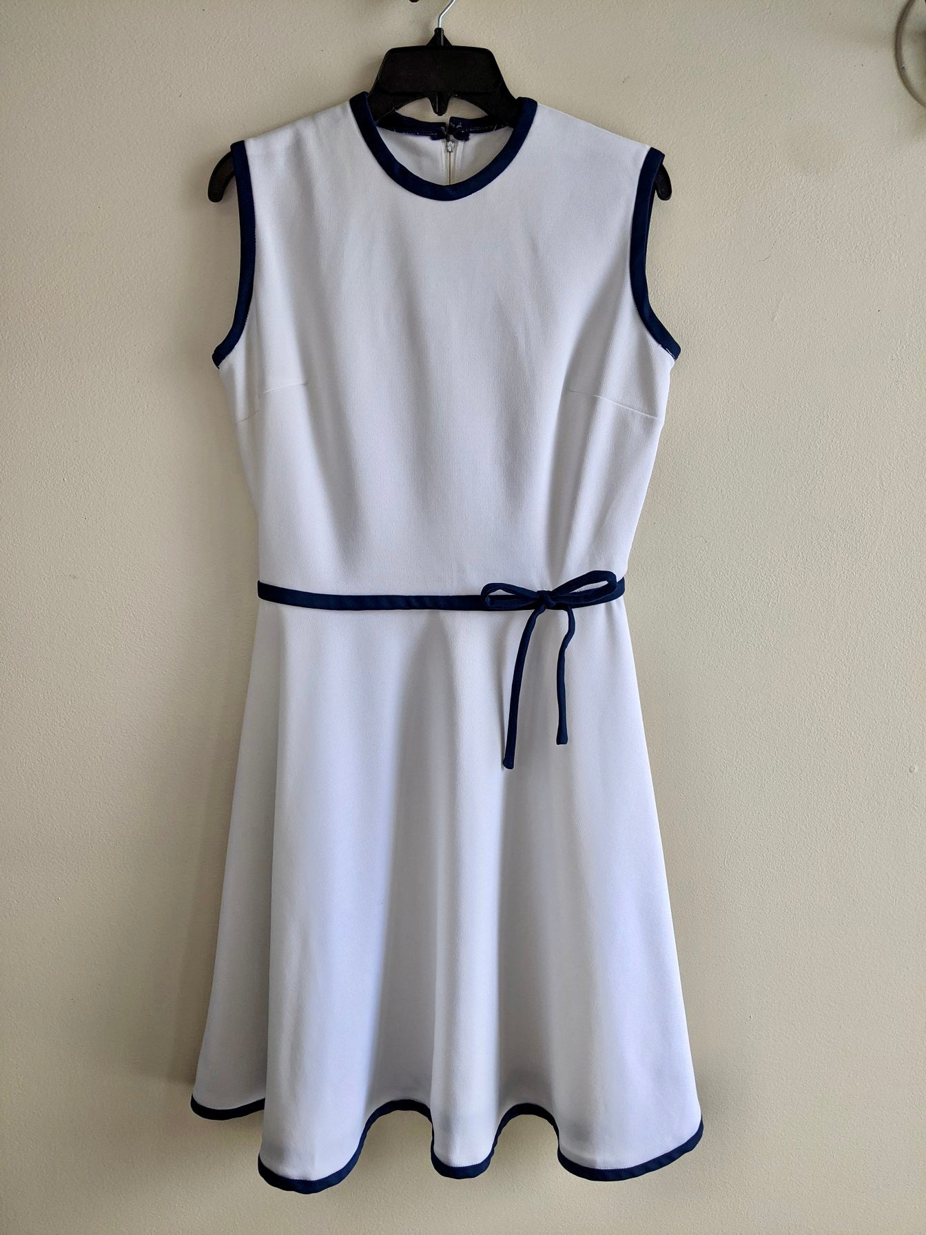 1970’s White Fit & Flare Dress