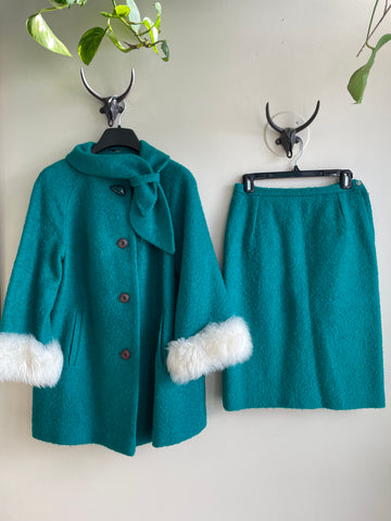 1960s Wool Bouclé Skirt & Jacket Set - M
