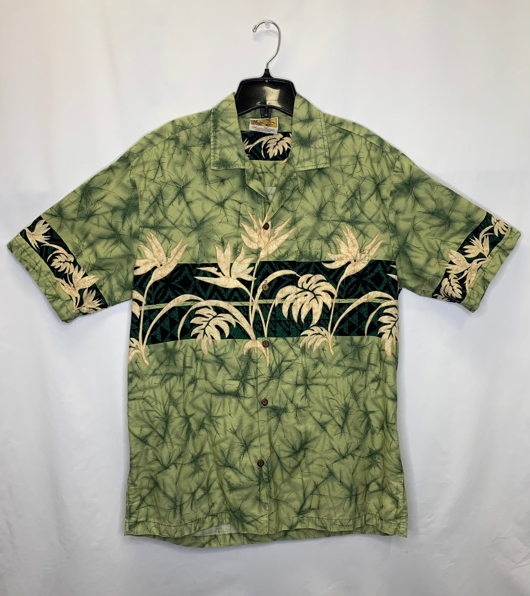 Green Men’s Hawaiian Shirt - L