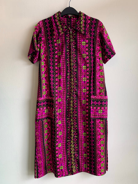 Psychedelic 70’s housedress