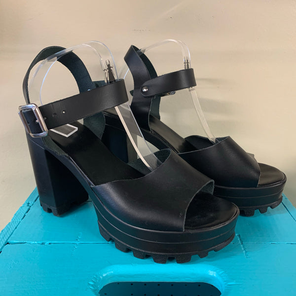Top Shop Black Leather Chunky Sandals