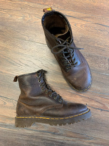 Classic Brown 1460 Lace-Up Doc Martens